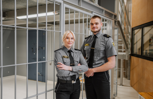 Sisekaitseakadeemia kadetid õppekambris