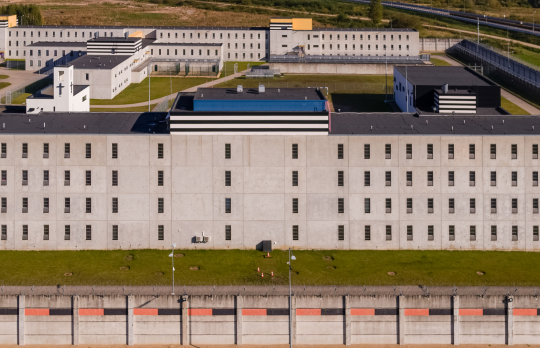 Tartu vangla S-hoone külgvaade